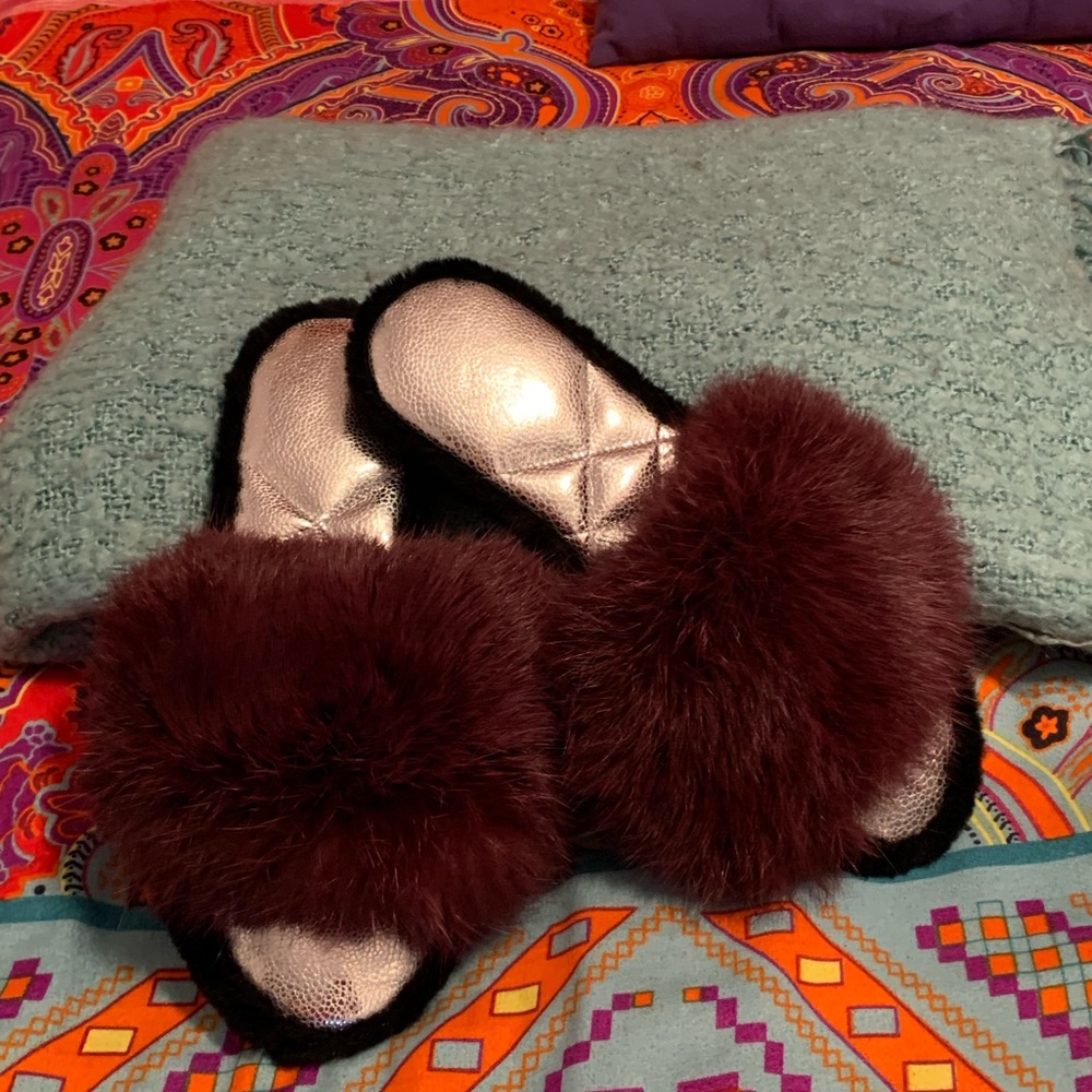 GENUINE PURPLE LEATHER SLIPPERS
